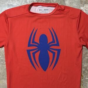 Under Armour Shirt Mens Medium Red Spiderman Compression Stretch Performance